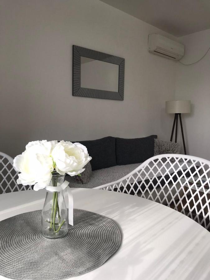 Appartement Pavle I Petra II à Sremski Karlovci Extérieur photo
