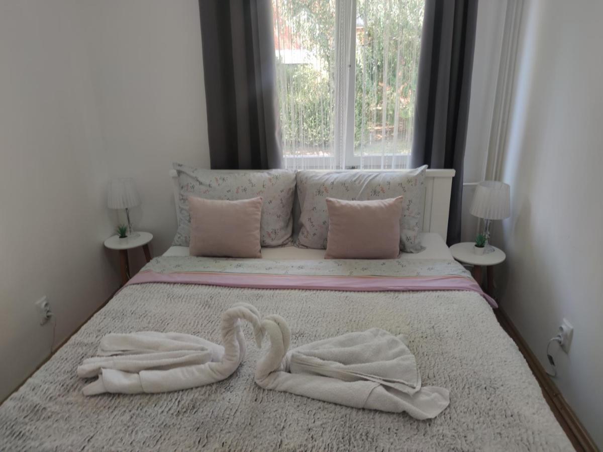 Appartement Pavle I Petra II à Sremski Karlovci Extérieur photo